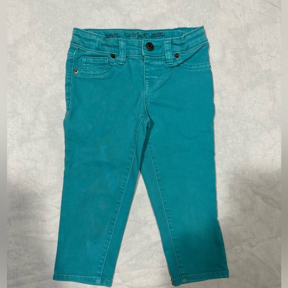 1 Jordache black with flowers jeggings and 1 pair of Cat and Jack teal jeans. - Picture 4 of 6